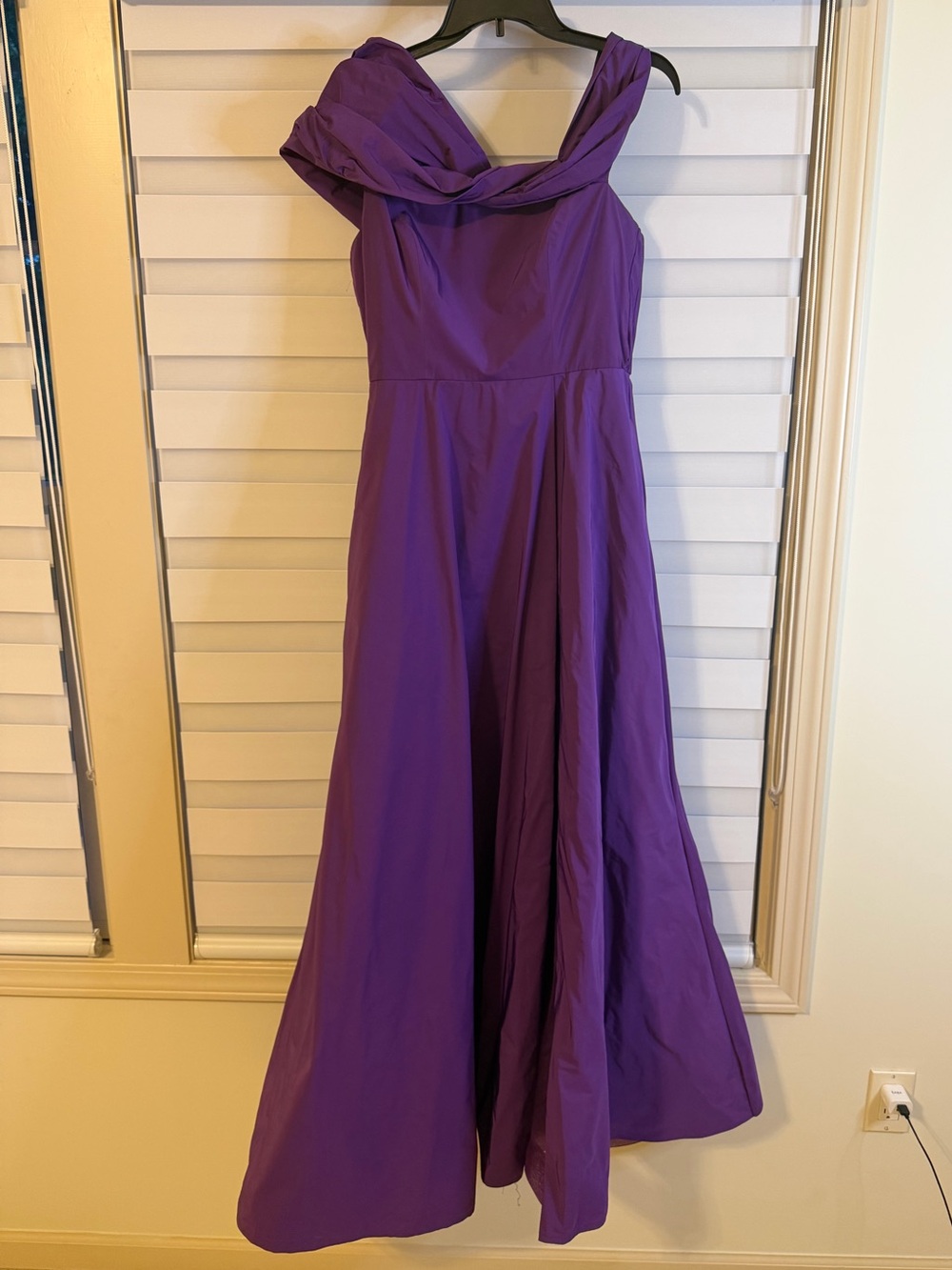 Marchesa Notte Taffeta Purple Evening Gown Size 8
